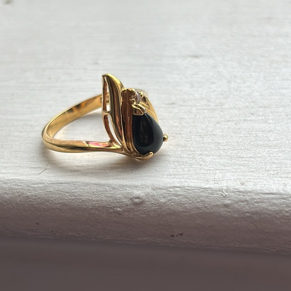 Vintage cocktail onyx black crystal gold ring size 6 - Picture 2 of 4